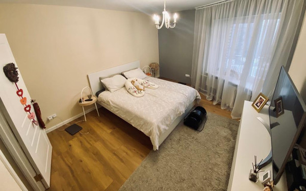 Продам двухкомнатную (2-комн.) квартиру, Адмиральский проезд, 6А, Санкт-Петербург г