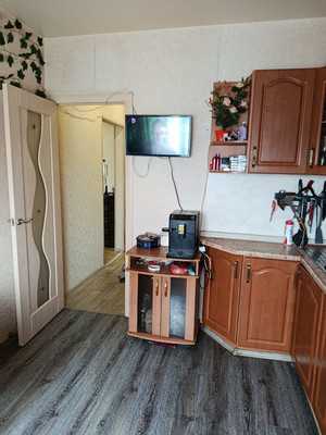 Продам двухкомнатную (2-комн.) квартиру, Комсомольский пр-кт, 10/1, Люберцы г