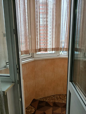 Продам двухкомнатную (2-комн.) квартиру, Комсомольский пр-кт, 10/1, Люберцы г