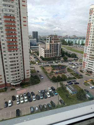 Продам двухкомнатную (2-комн.) квартиру, Комсомольский пр-кт, 10/1, Люберцы г