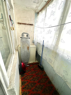 Продам трехкомнатную (3-комн.) квартиру, Центральная ул, 4, Птичное п