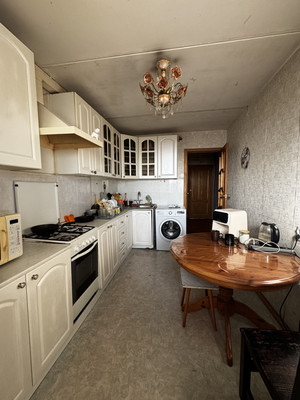 Продам трехкомнатную (3-комн.) квартиру, Новая ул, 14, Люберцы г