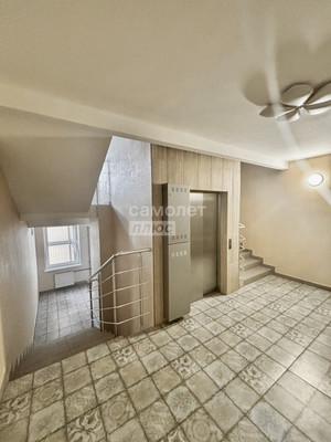 Продам многокомнатную квартиру, Ивановская ул, 10, Лисий Нос п