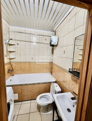 Продам однокомнатную (1-комн.) квартиру, Королёва пр-кт, 7, Санкт-Петербург г