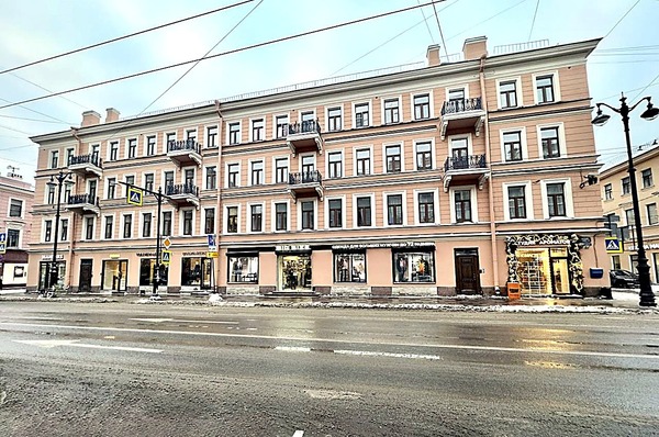 Продам трехкомнатную (3-комн.) квартиру, Большой П.С. пр-кт, 28к1, Санкт-Петербург г