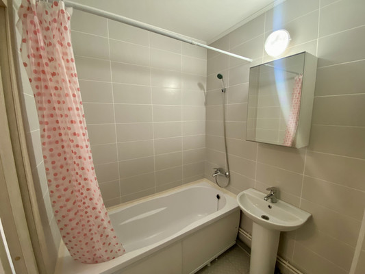 Продам однокомнатную (1-комн.) квартиру, Шоссе в Лаврики ул, 57к3, Мурино п