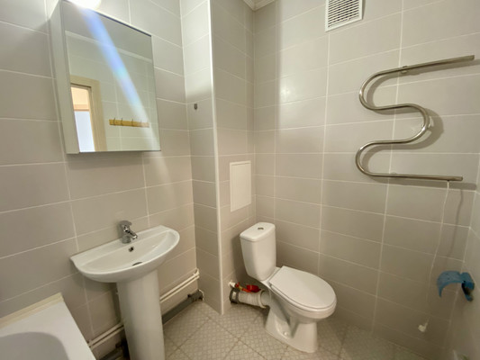 Продам однокомнатную (1-комн.) квартиру, Шоссе в Лаврики ул, 57к3, Мурино п