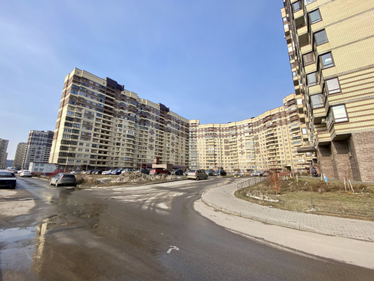 Продам однокомнатную (1-комн.) квартиру, Шоссе в Лаврики ул, 57к3, Мурино п