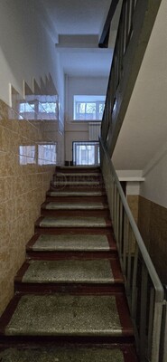 Продам двухкомнатную (2-комн.) квартиру, Борисовская ул, 27, Москва г