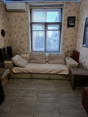 Продам трехкомнатную (3-комн.) квартиру, Судостроительная ул, 30к1, Москва г