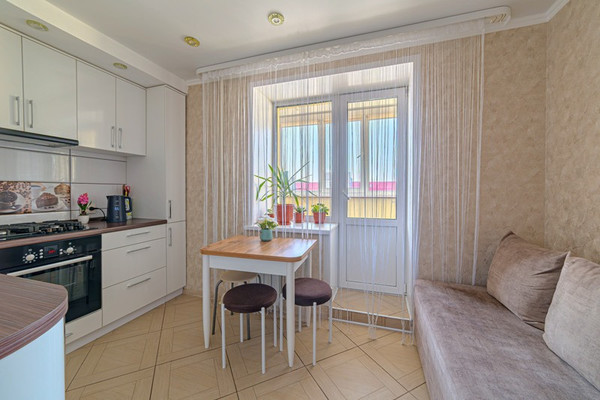 Продам однокомнатную (1-комн.) квартиру, Семейная ул, 11, Засечное с