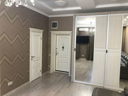 Продам однокомнатную (1-комн.) квартиру, Молодежная ул, 1г, Волгодонск г