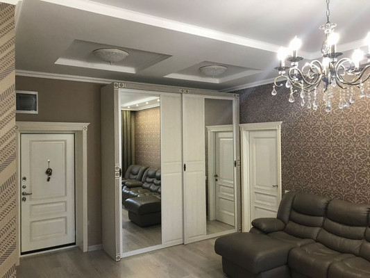 Продам однокомнатную (1-комн.) квартиру, Молодежная ул, 1г, Волгодонск г