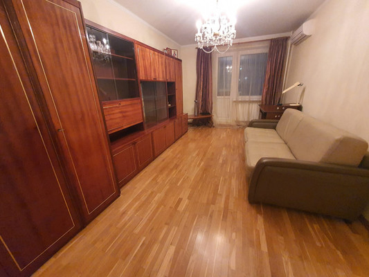 Сдам трехкомнатную (3-комн.) квартиру, Мичуринский пр-кт, 25к2, Москва г