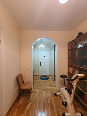 Сдам трехкомнатную (3-комн.) квартиру, Мичуринский пр-кт, 25к2, Москва г