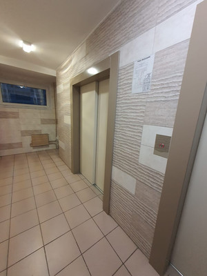 Сдам трехкомнатную (3-комн.) квартиру, Мичуринский пр-кт, 25к2, Москва г