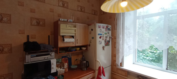 Продам многокомнатную квартиру, Вучетича ул, 17к1, Москва г