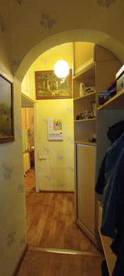 Продам многокомнатную квартиру, Вучетича ул, 17к1, Москва г