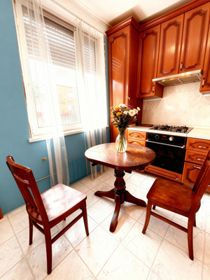 Продам двухкомнатную (2-комн.) квартиру, Школьная ул, 82, Видное г