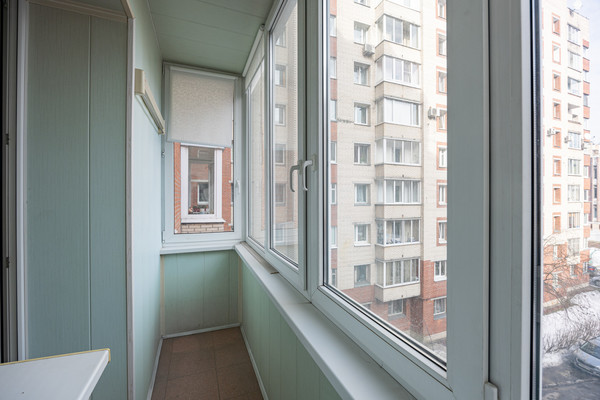 Сдам трехкомнатную (3-комн.) квартиру, Коллонтай ул, 28к1, Санкт-Петербург г