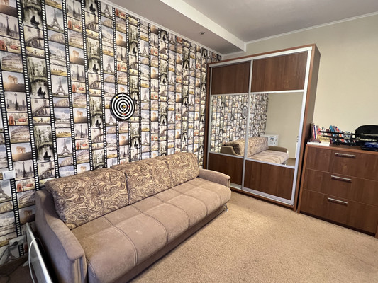 Продам трехкомнатную (3-комн.) квартиру, Мира ул, 65/1, Ханты-Мансийск г