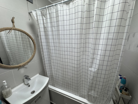 Продам двухкомнатную (2-комн.) квартиру, Гагарина ул, 150, Ханты-Мансийск г