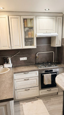 Продам трехкомнатную (3-комн.) квартиру, им. 70-летия Октября ул, 6, Краснодар г