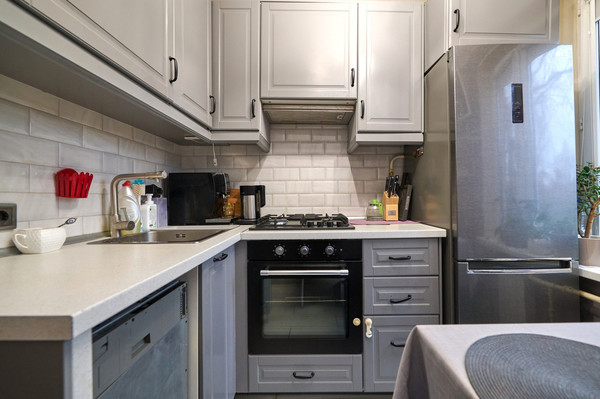 Продам двухкомнатную (2-комн.) квартиру, Кетчерская ул, 8к2, Москва г