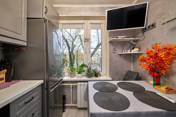 Продам двухкомнатную (2-комн.) квартиру, Кетчерская ул, 8к2, Москва г