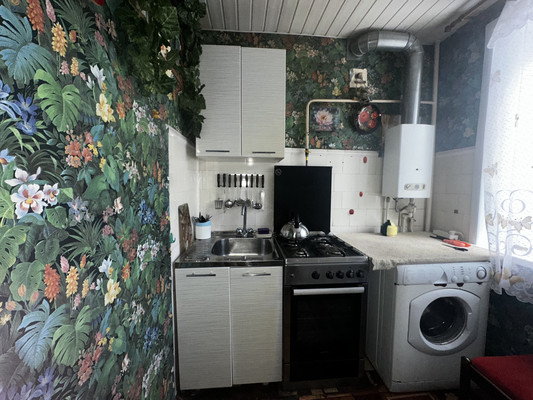 Продам трехкомнатную (3-комн.) квартиру, 2-я Чайковского ул, 14, Иваново г