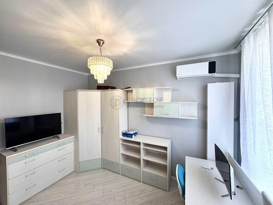 Продам двухкомнатную (2-комн.) квартиру, Ясная ул, 8, Апрелевка г