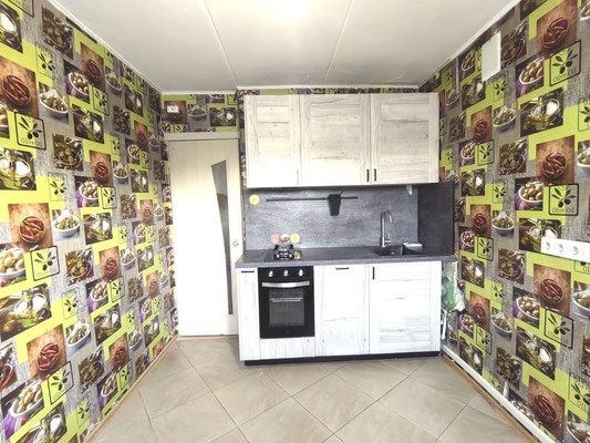 Продам трехкомнатную (3-комн.) квартиру, Подольская ул, 69ка, Северово д