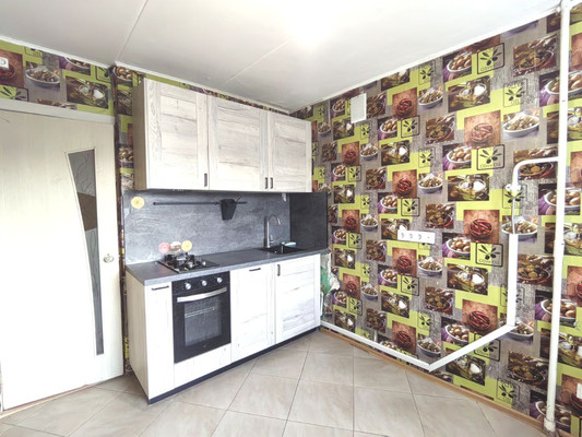 Продам трехкомнатную (3-комн.) квартиру, Подольская ул, 69ка, Северово д