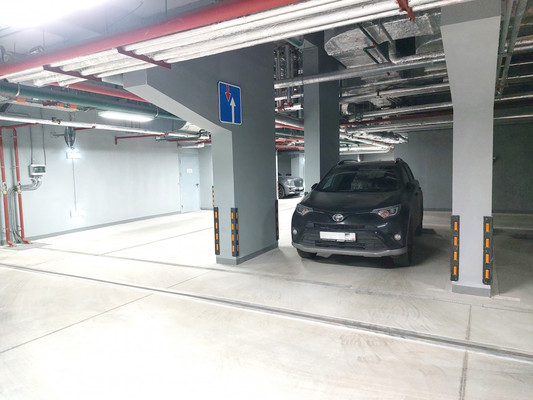 Продам машиноместо 16,2 м2, Дежнёва проезд, 30к3, Москва г