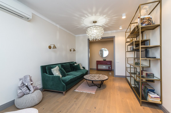 Сдам трехкомнатную (3-комн.) квартиру, Подмосковный б-р, 13, Красногорск г