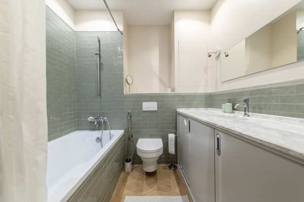 Сдам трехкомнатную (3-комн.) квартиру, Подмосковный б-р, 13, Красногорск г