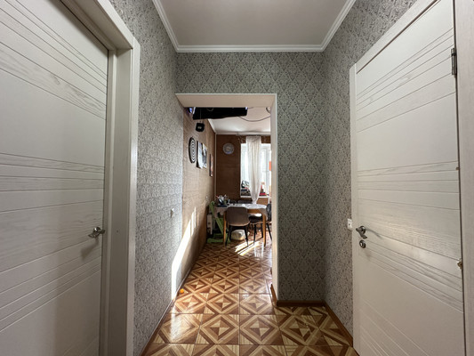 Продам однокомнатную (1-комн.) квартиру, Дмитровская ул, 26, Базарово д