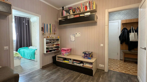 Продам однокомнатную (1-комн.) квартиру, Дмитровская ул, 26, Базарово д