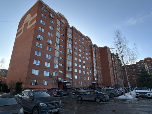 Продам однокомнатную (1-комн.) квартиру, Дмитровская ул, 26, Базарово д