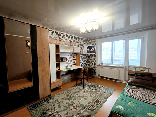 Продам однокомнатную (1-комн.) квартиру, Мира ул, 18, Протоцкие х