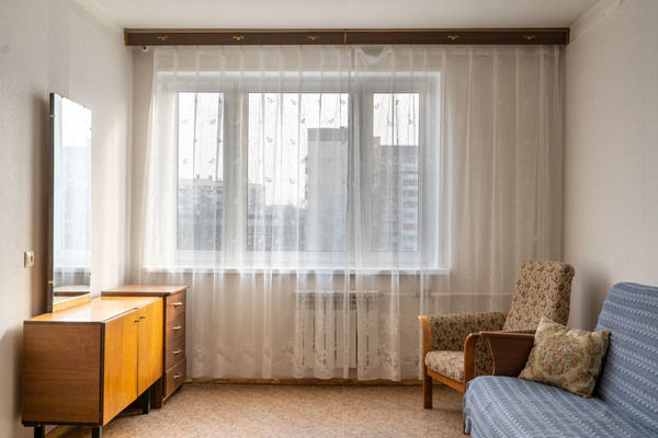 Продам двухкомнатную (2-комн.) квартиру, Королёва пр-кт, 46к3, Санкт-Петербург г