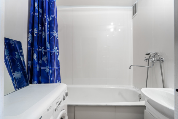 Продам двухкомнатную (2-комн.) квартиру, Королёва пр-кт, 46к3, Санкт-Петербург г