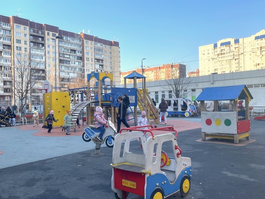 Продам двухкомнатную (2-комн.) квартиру, Королёва пр-кт, 46к3, Санкт-Петербург г