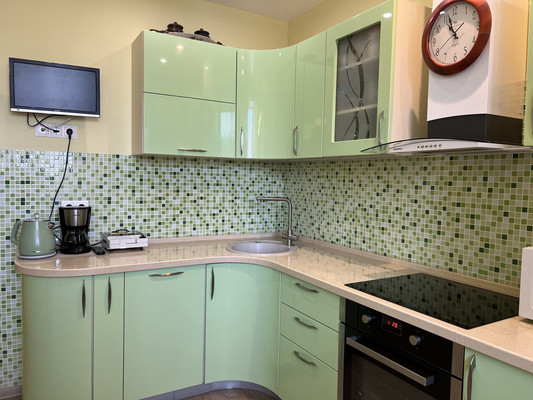 Продам однокомнатную (1-комн.) квартиру, Бачуринская ул, 8к3, Коммунарка п