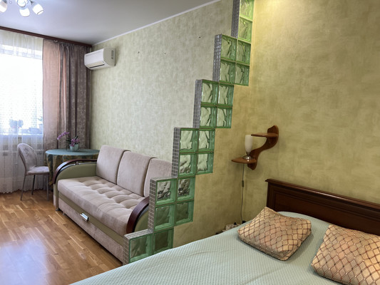 Продам однокомнатную (1-комн.) квартиру, Бачуринская ул, 8к3, Коммунарка п