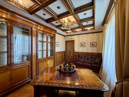 Продам многокомнатную квартиру, Дунаевского ул, 7, Москва г