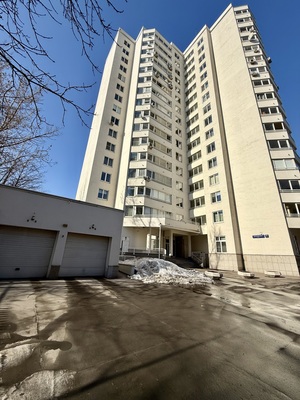 Продам многокомнатную квартиру, Дунаевского ул, 7, Москва г