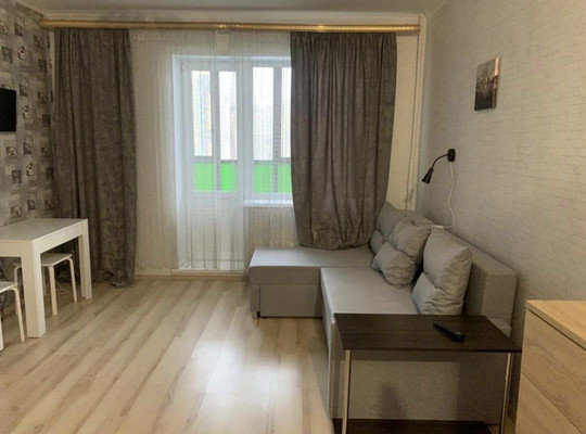 Продам однокомнатную (1-комн.) квартиру, Крымская (Мирный мкр.) ул, 12/11, Мирный п