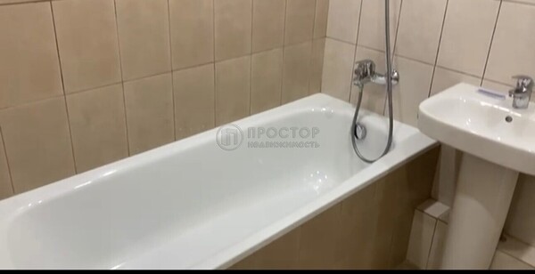 Продам двухкомнатную (2-комн.) квартиру, Картмазовские Пруды ул, 2к2, Московский п