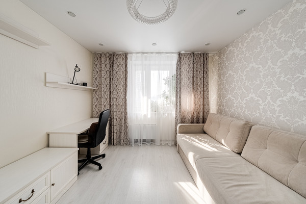 Продам однокомнатную (1-комн.) квартиру, Родниковая ул, 9Ак2, Мешково д